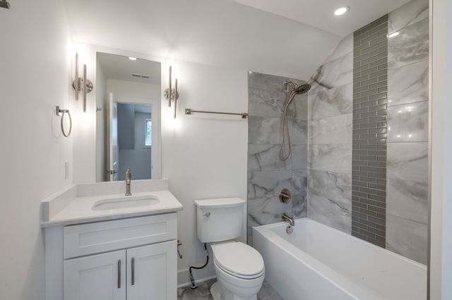 1711 5th Ave N Unit 3, Nashville, TN 37208