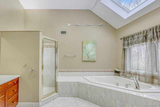 22 Golden Road, Suffern, NY 10901