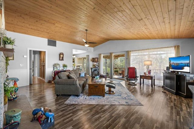 4214 Midway Avenue, Grants Pass, OR 97527