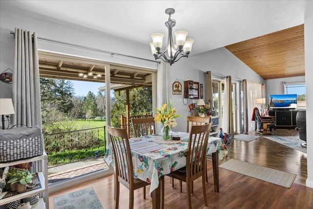 4214 Midway Avenue, Grants Pass, OR 97527