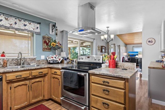 4214 Midway Avenue, Grants Pass, OR 97527