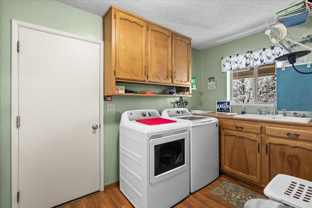 4214 Midway Avenue, Grants Pass, OR 97527