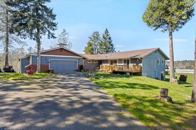 4214 Midway Avenue, Grants Pass, OR 97527