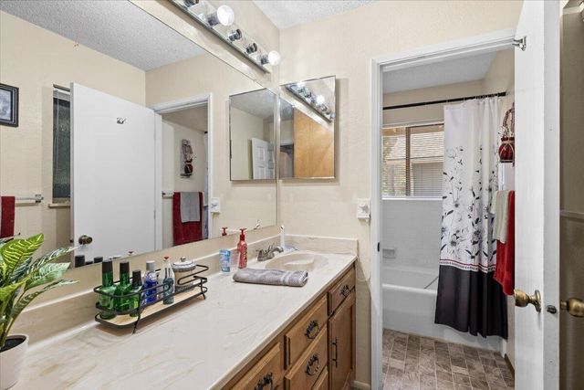 4214 Midway Avenue, Grants Pass, OR 97527