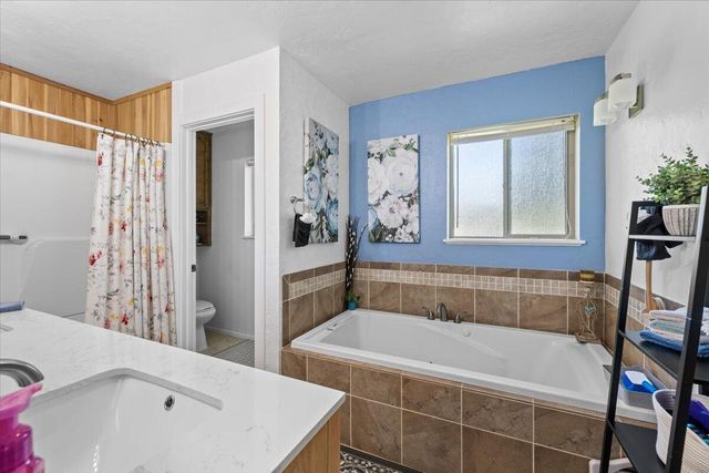 4214 Midway Avenue, Grants Pass, OR 97527