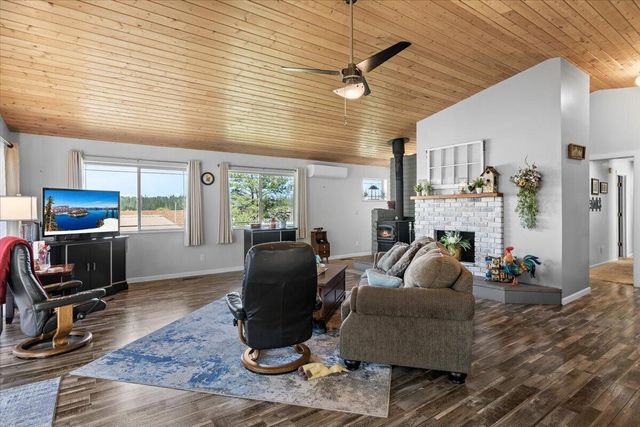 4214 Midway Avenue, Grants Pass, OR 97527