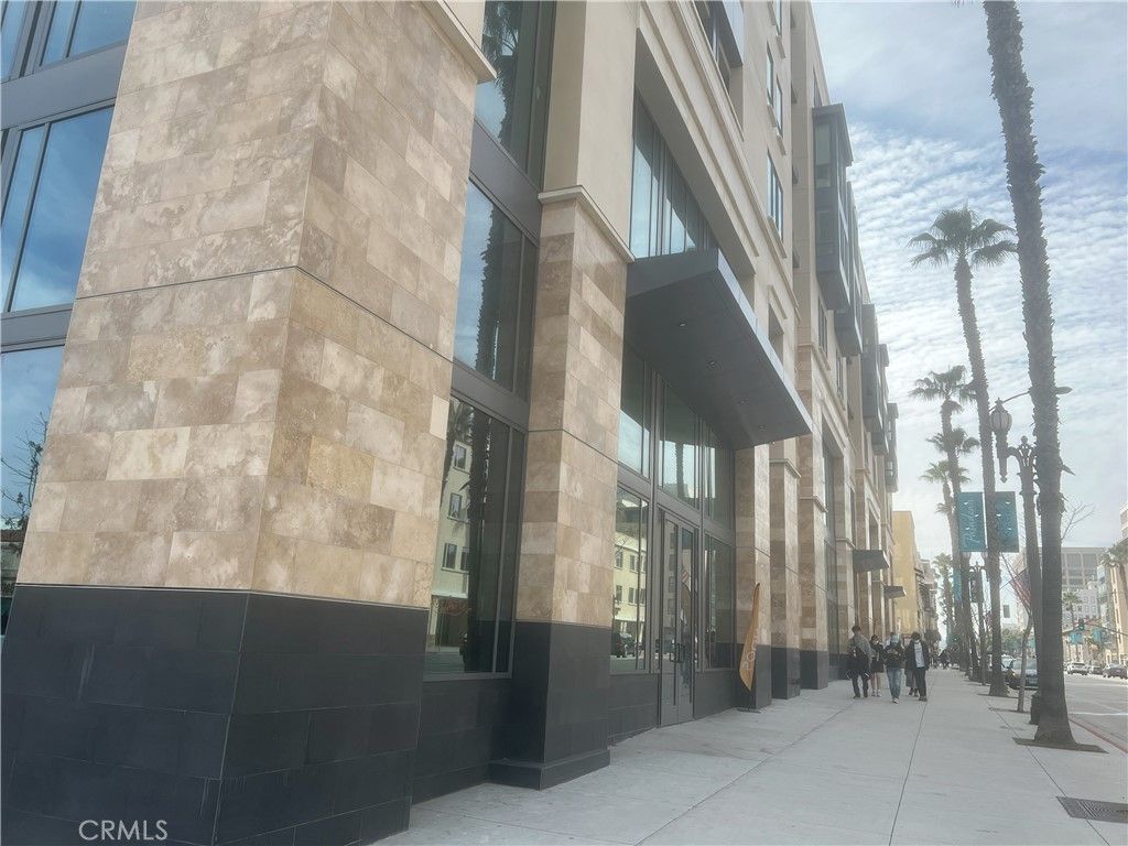 39 S Los Robles 3002, Pasadena, CA 91101 — exterior