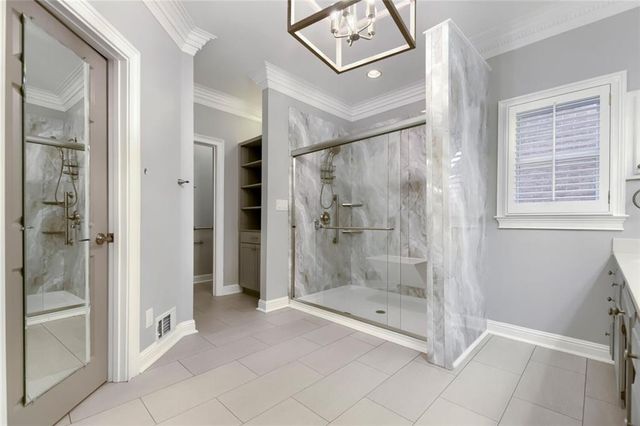 17 Downshire Circle, Decatur, GA 30033