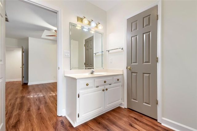 17 Downshire Circle, Decatur, GA 30033