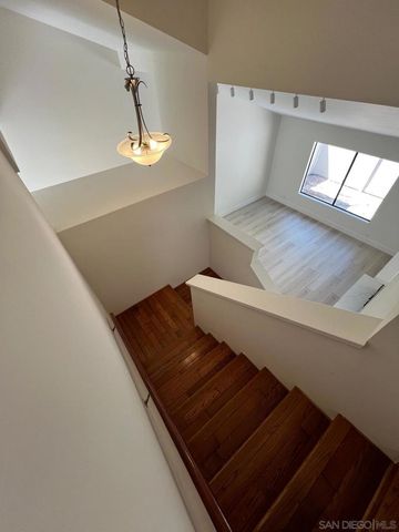 283 Durian, Vista, CA 92083