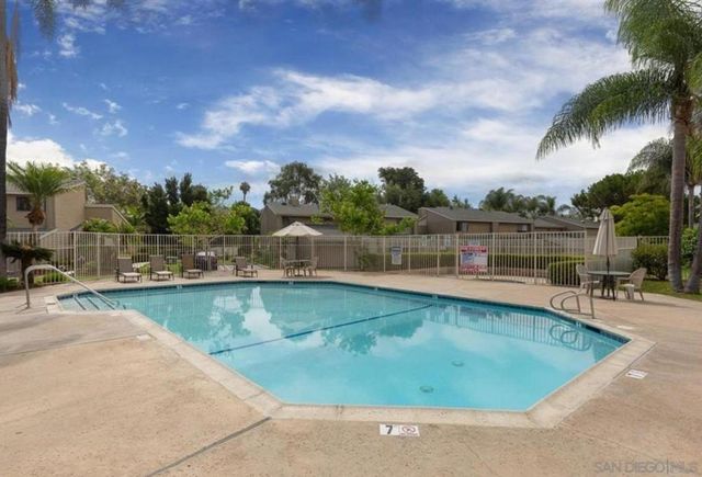 283 Durian, Vista, CA 92083