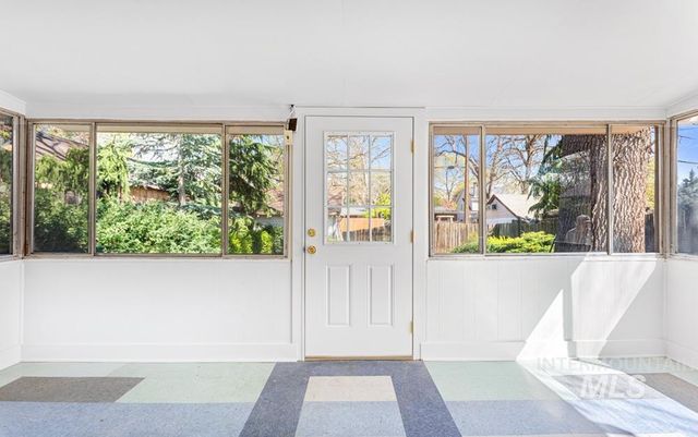 2008 N 19th St, Boise, ID 83702