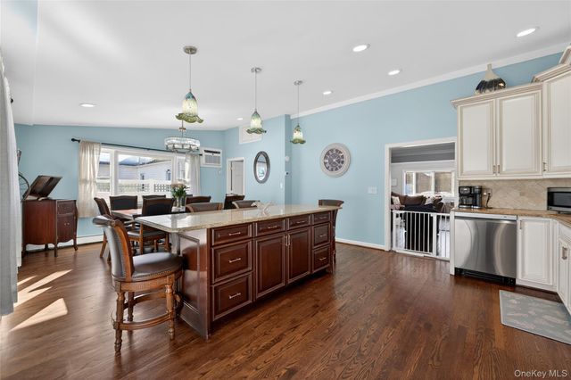 3351 4th Street, Oceanside, NY 11572