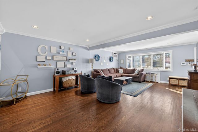 3351 4th Street, Oceanside, NY 11572