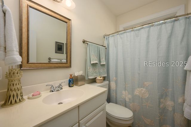 1 Crescent Cir, Bluffton, SC 29910