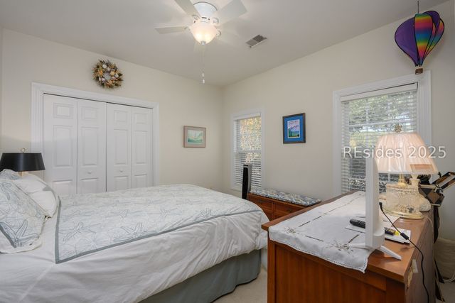 1 Crescent Cir, Bluffton, SC 29910