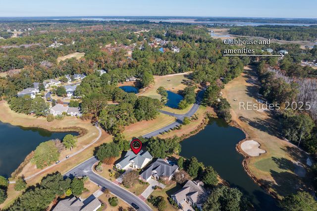 1 Crescent Cir, Bluffton, SC 29910
