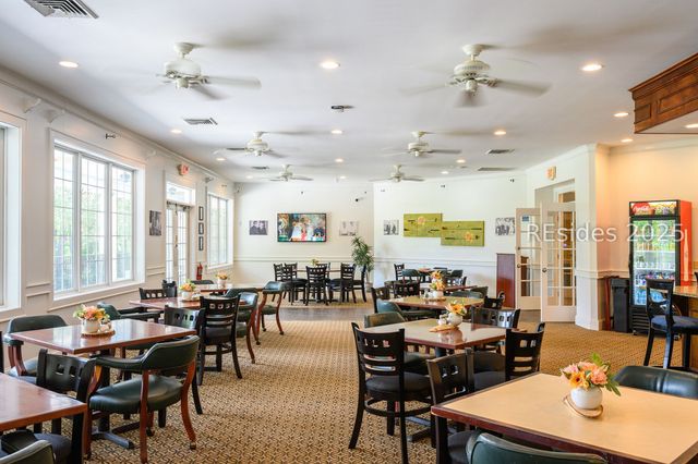 1 Crescent Cir, Bluffton, SC 29910