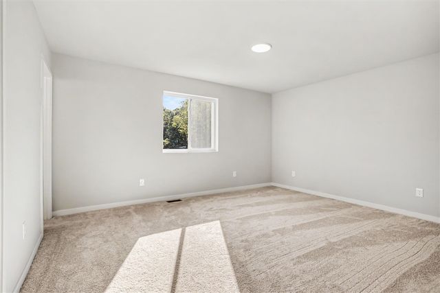 18370 Loganwood Trail, Battle Creek, MI 49014