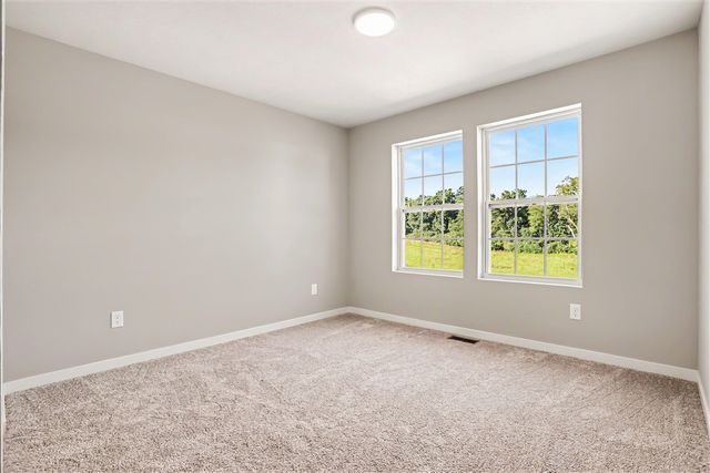 18370 Loganwood Trail, Battle Creek, MI 49014