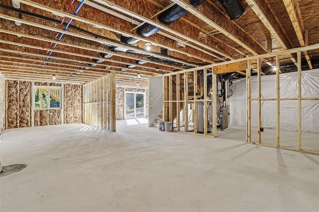 18370 Loganwood Trail, Battle Creek, MI 49014