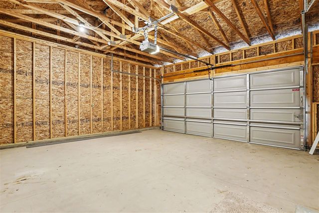 18370 Loganwood Trail, Battle Creek, MI 49014