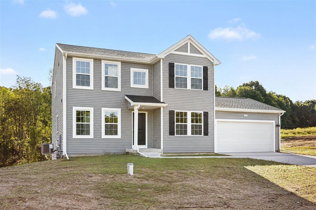 18370 Loganwood Trail, Battle Creek, MI 49014
