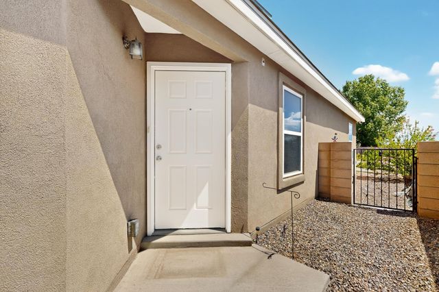 658 REDWOOD Street SW, Rio Rancho, NM 87124