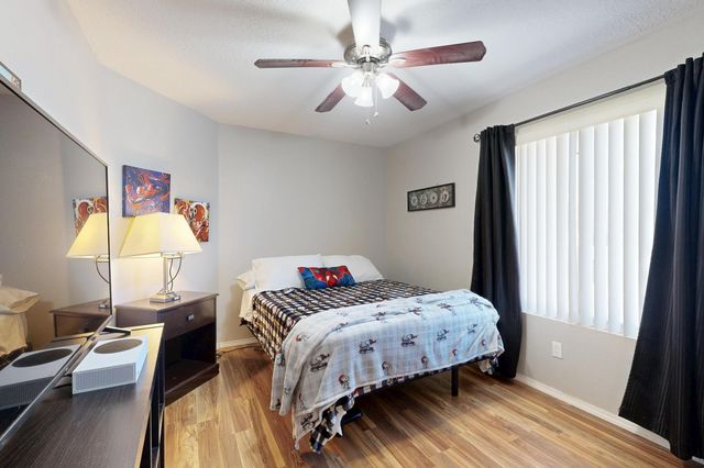 658 REDWOOD Street SW, Rio Rancho, NM 87124