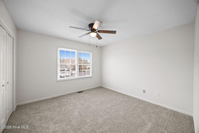 1115 Grovemont Drive H1, Greenville, NC 27834