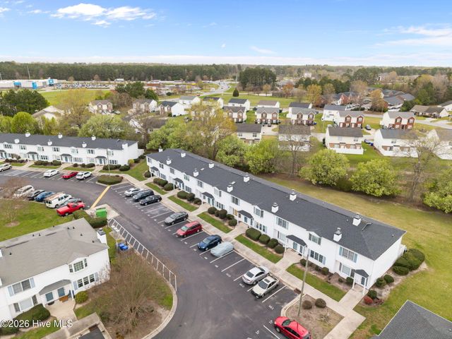 1115 Grovemont Drive H1, Greenville, NC 27834