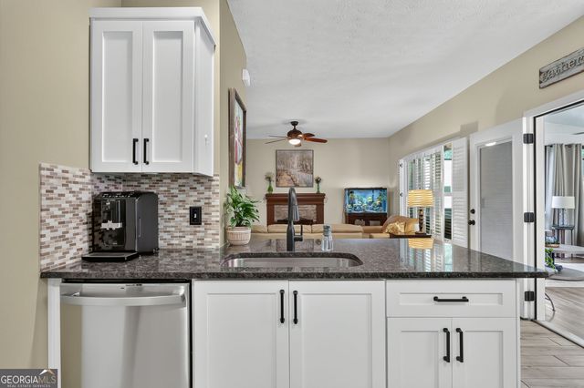 10680 Pinewalk Forest Circle, Alpharetta, GA 30022