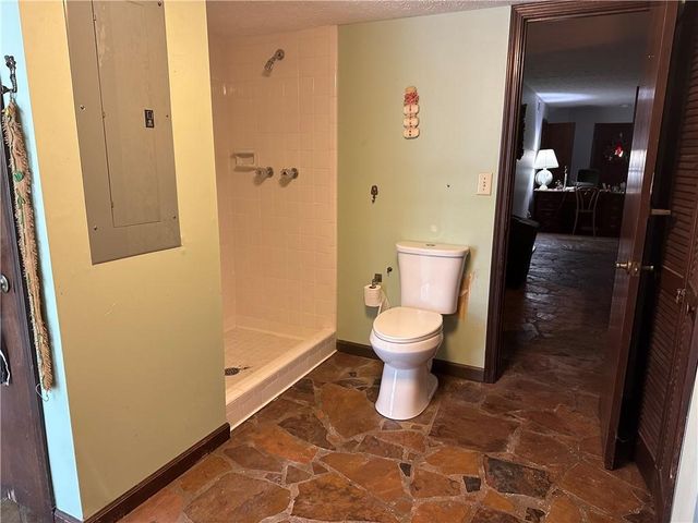 2145 Hampton Trail, Conyers, GA 30013