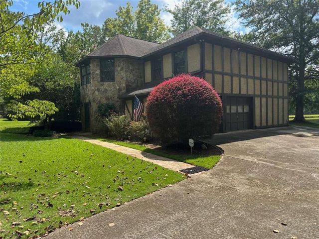 2145 Hampton Trail, Conyers, GA 30013