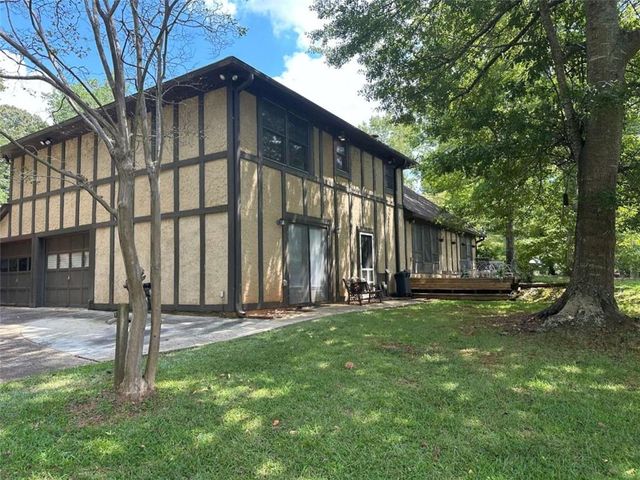 2145 Hampton Trail, Conyers, GA 30013