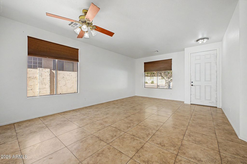 2928 N 115TH Lane, Avondale, AZ 85392 — photo 4