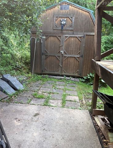 13 Trails End, Cross Lanes, WV 25313