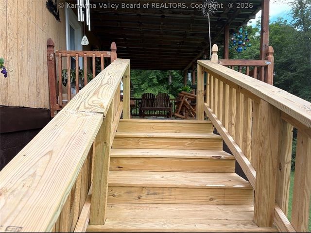 13 Trails End, Cross Lanes, WV 25313