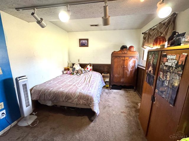 9978 Greenriver Drive, Colerain Twp, OH 45231