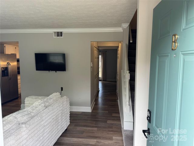 1201 Scaleybark Road B, Charlotte, NC 28209