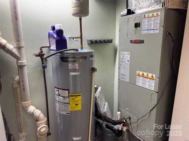 1201 Scaleybark Road B, Charlotte, NC 28209