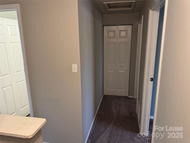 1201 Scaleybark Road B, Charlotte, NC 28209