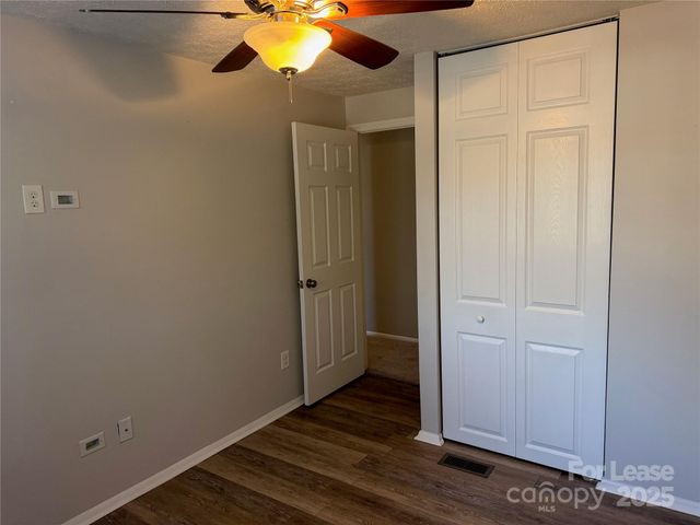 1201 Scaleybark Road B, Charlotte, NC 28209