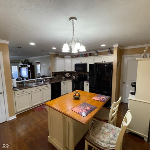 9509 Woodsong Lane, Indianapolis, IN 46229