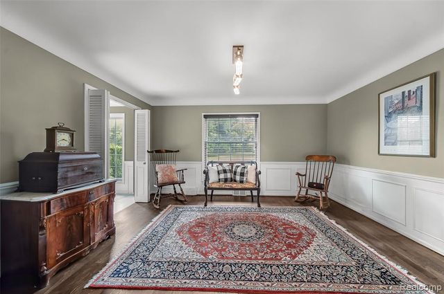 100 Overhill Road, Bloomfield Hills, MI 48301