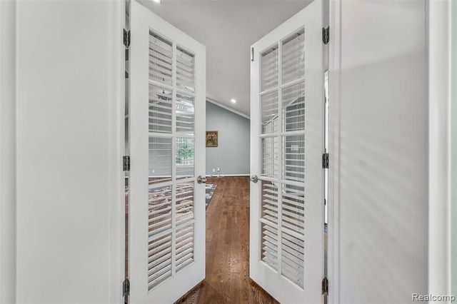 100 Overhill Road, Bloomfield Hills, MI 48301