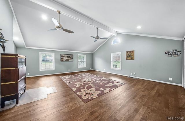 100 Overhill Road, Bloomfield Hills, MI 48301