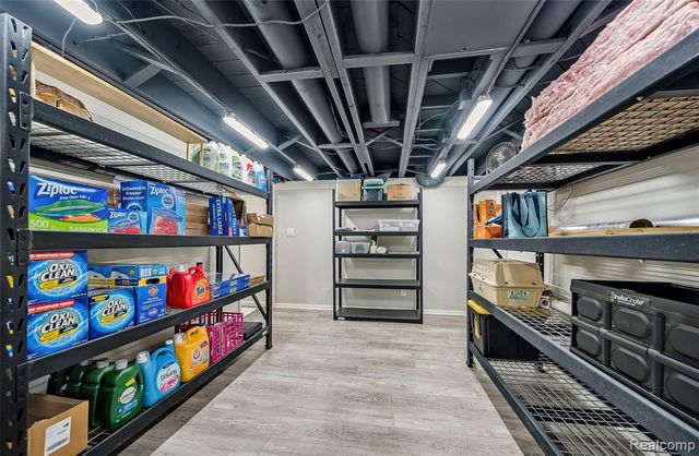 100 Overhill Road, Bloomfield Hills, MI 48301