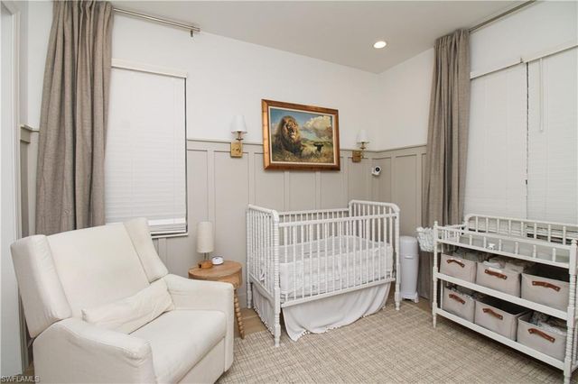 9241 Cayman DR, Naples, FL 34114