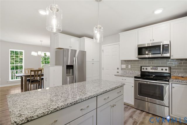 8405 E Patrick Henry Rd, Ashland, VA 23005